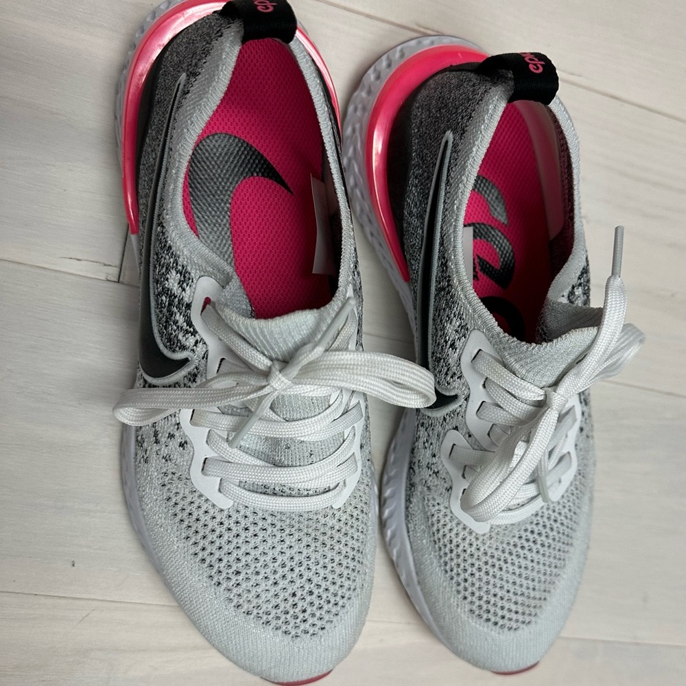 Nike Women's Gray and Pink Sneakers - Picture 2 of 4